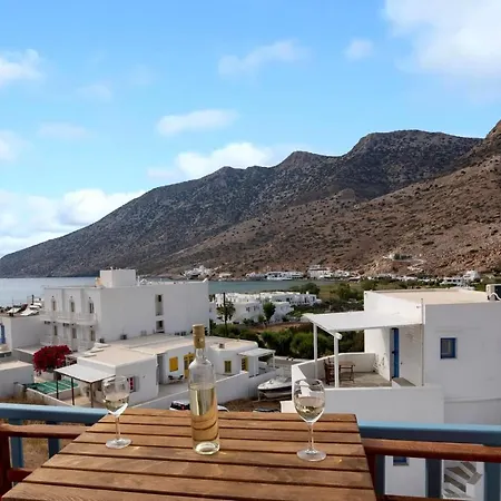 Kamarado Hotel Kamares (Sifnos)