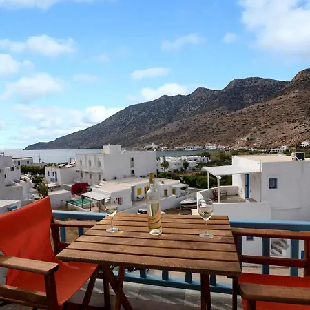 Hotel Kamarado Kamares (Sifnos)