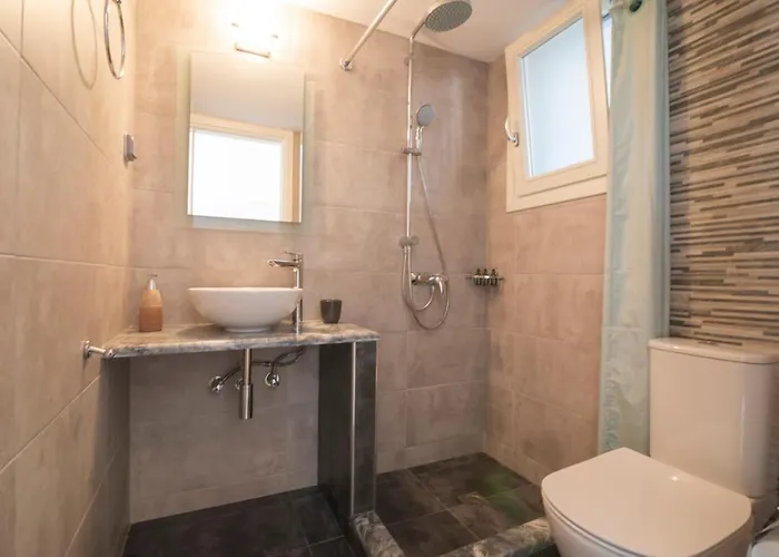 Kamarado * Kamáresz