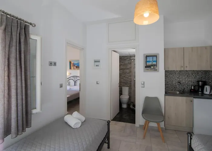 Kamarado Szálloda Kamáresz