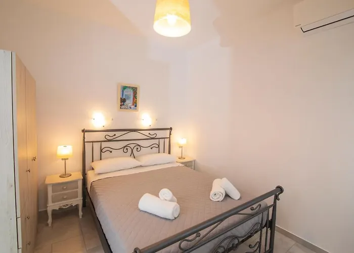 Kamarado Szálloda *