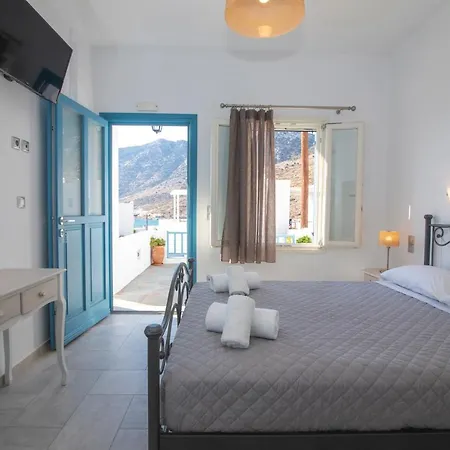Kamarado Kamares (Sifnos)
